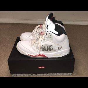 Jordan 5 supreme